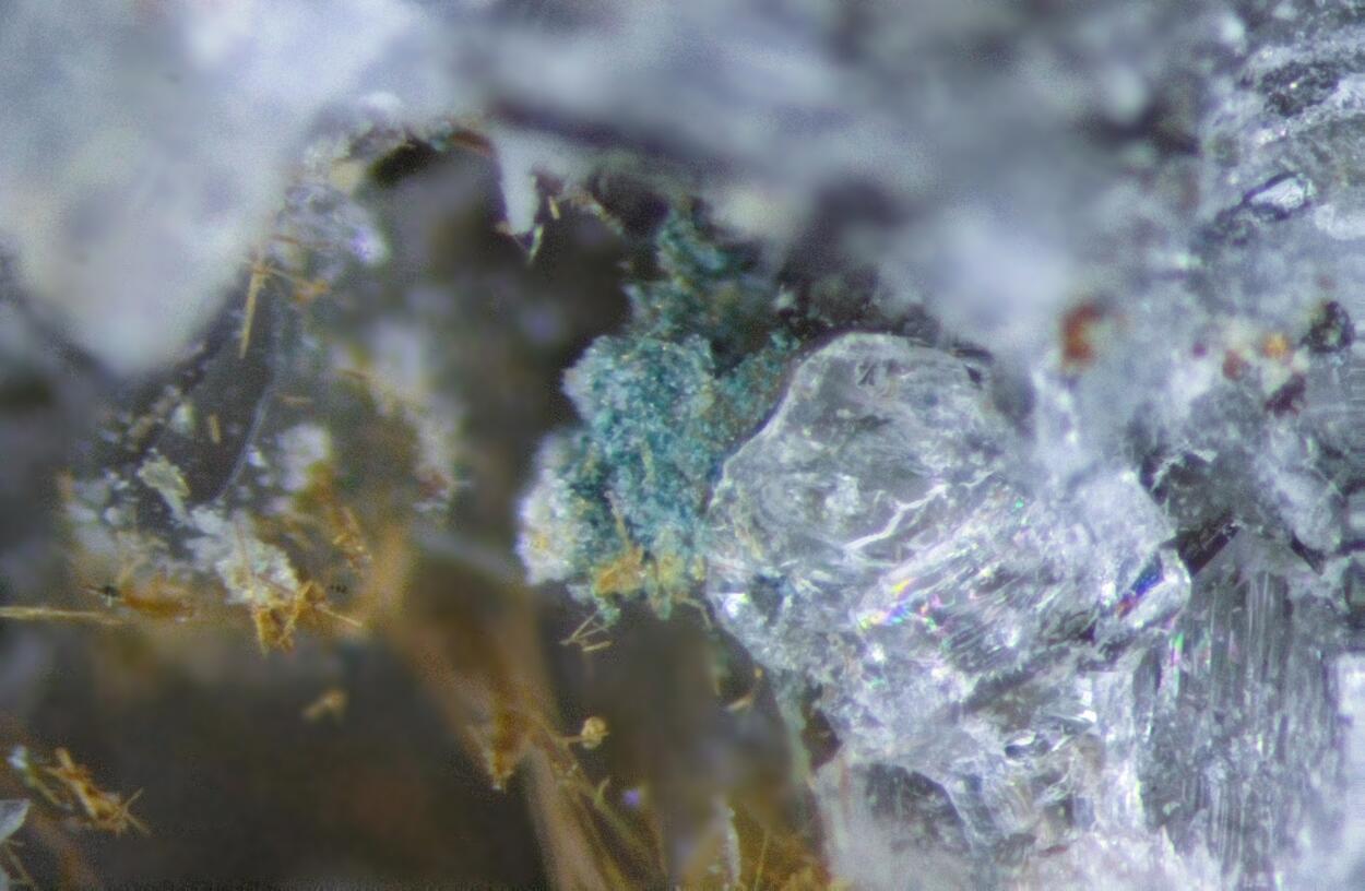 Amphibole & Tuperssuatsiaite