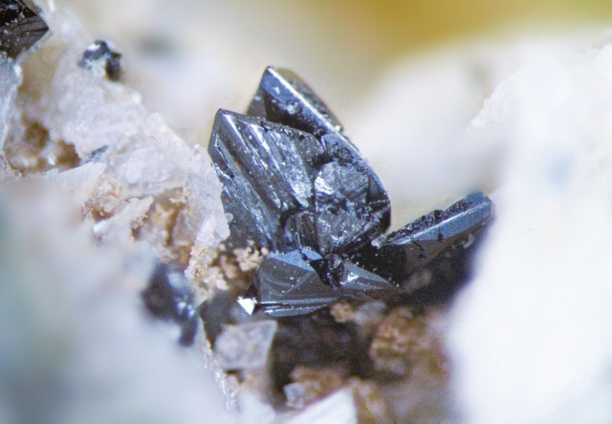 Rutile Albite & Synchysite-(Ce)