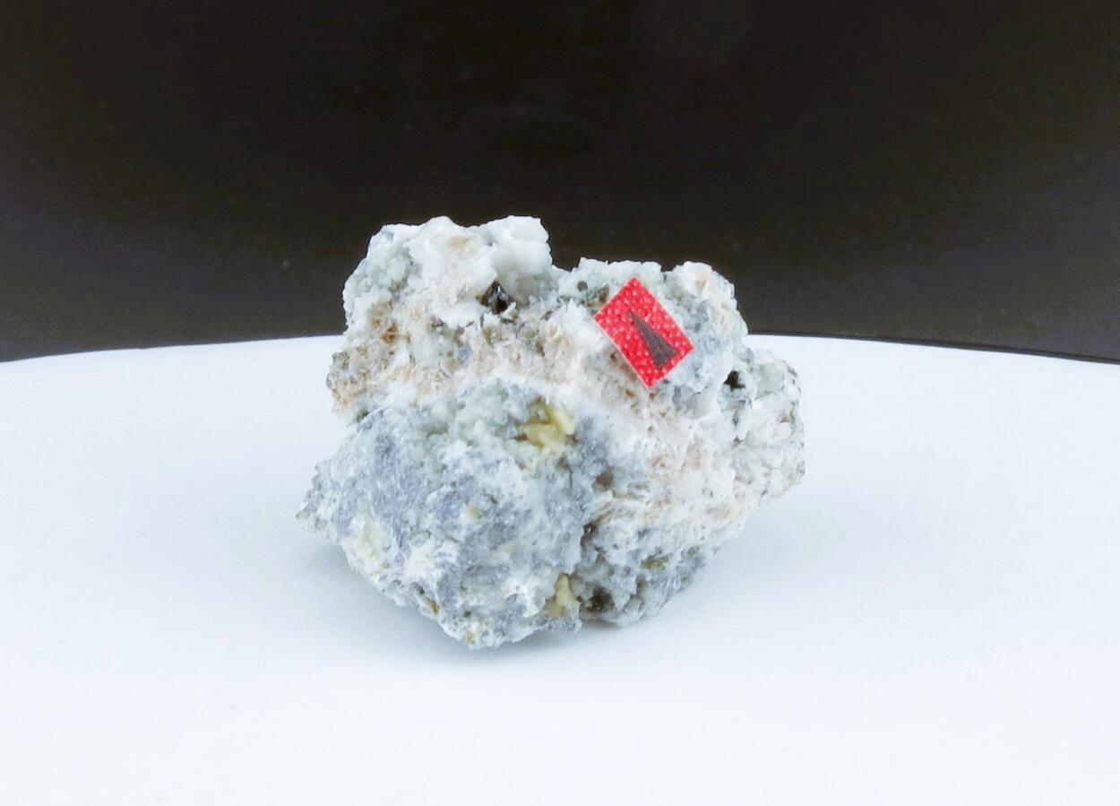 Rutile Albite & Synchysite-(Ce)