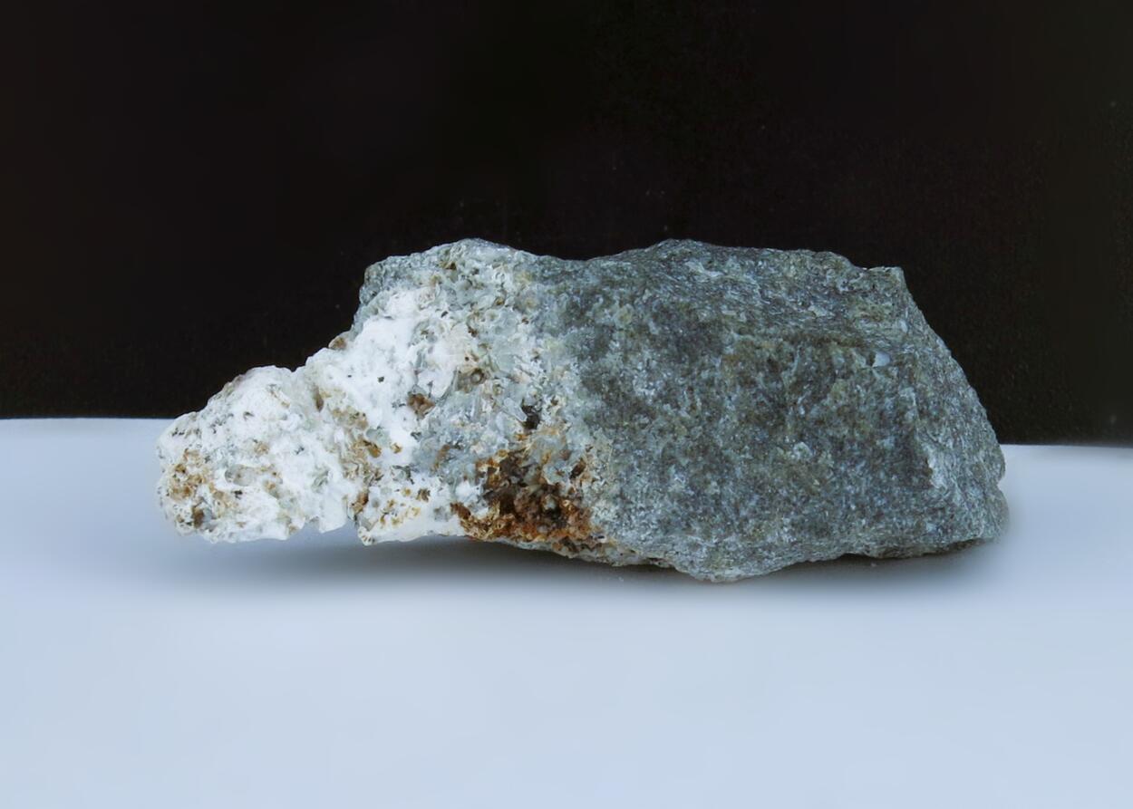 Unnamed (Na-Mg-Mn Oxide)