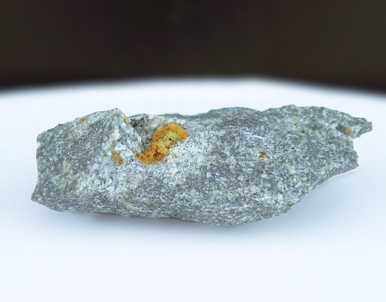 Unnamed (Fe-analogue of Zakharovite) & Tuperssuatsiaite