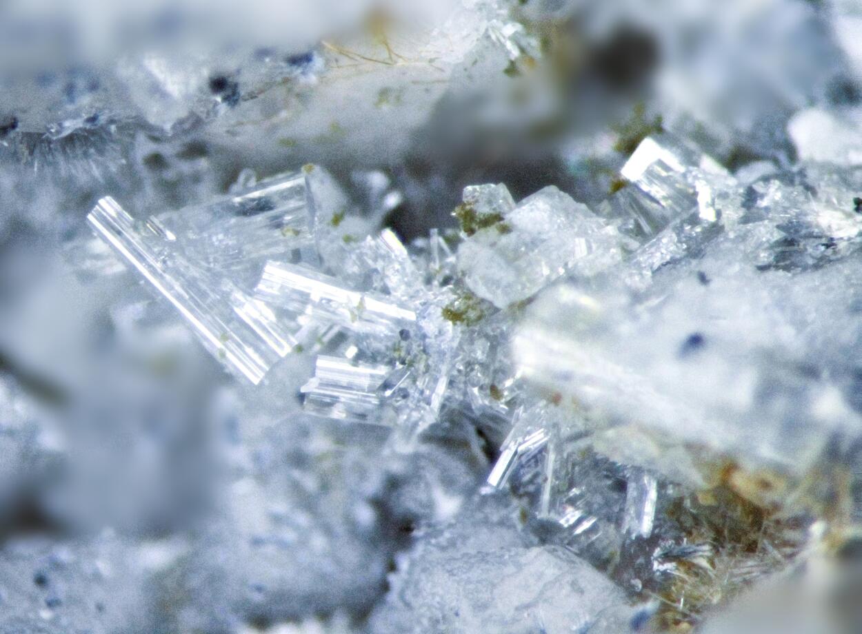 Leucosphenite & Lorenzenite