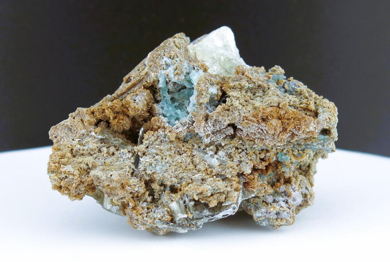 Rhodochrosite Fluorite Polylithionite & Aegirine