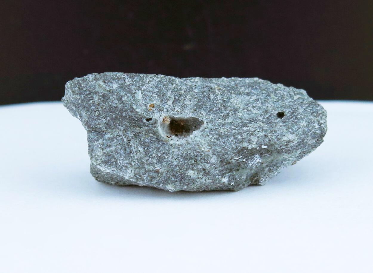 Fluorite Tuperssuatsiaite & Unnamed (Fe-analogue of Zakharovite)