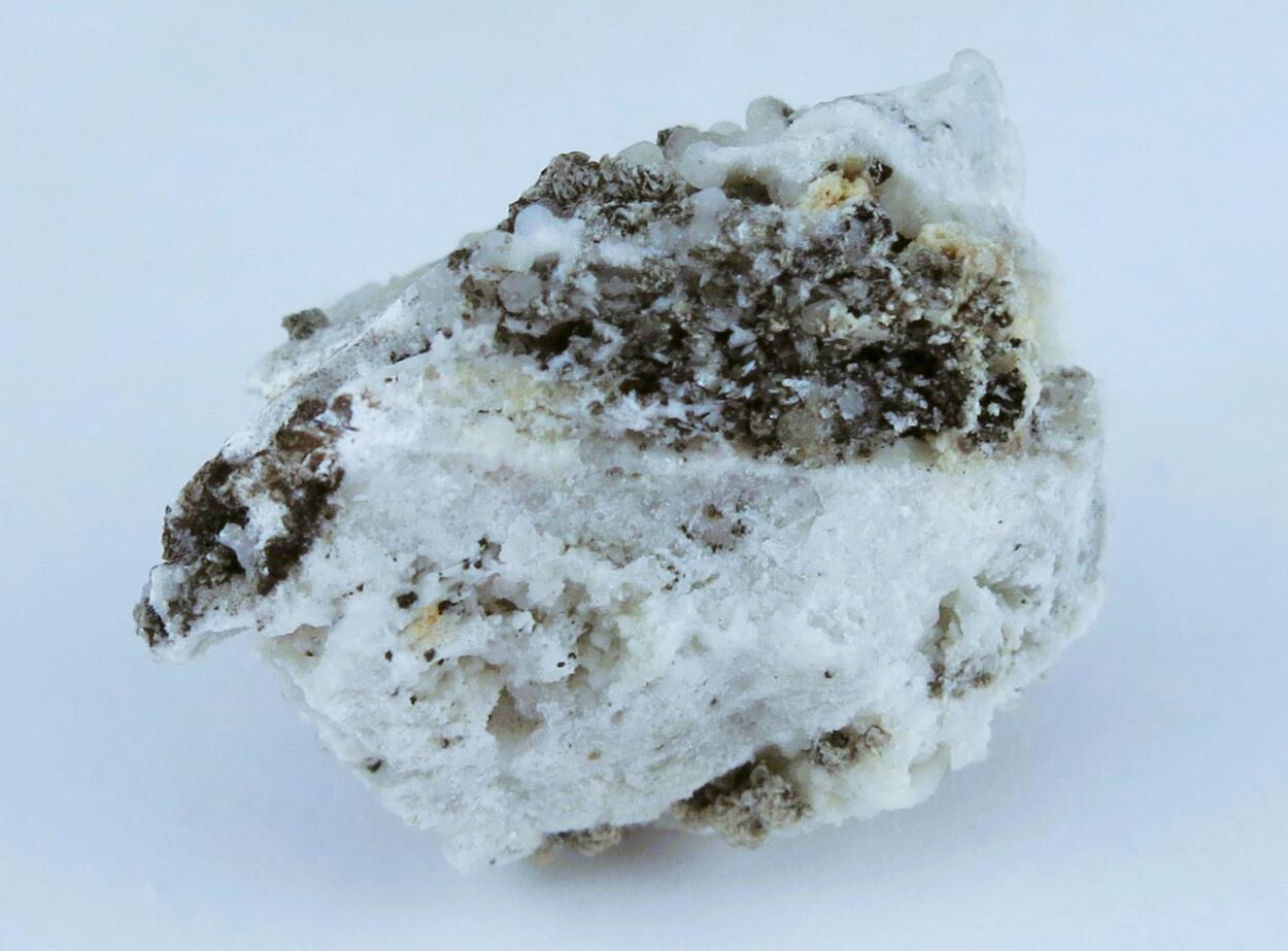 Peatite-(Y) Ramikite-(Y) & Sabinaite