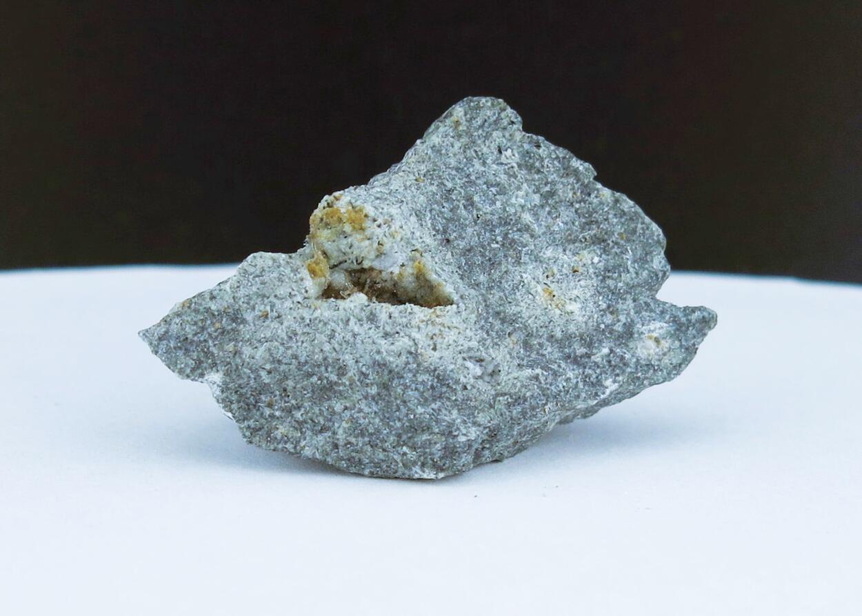 Fluorite & Tuperssuatsiaite