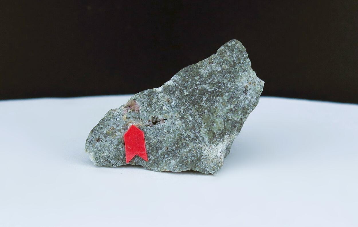 Fluorite & Neptunite