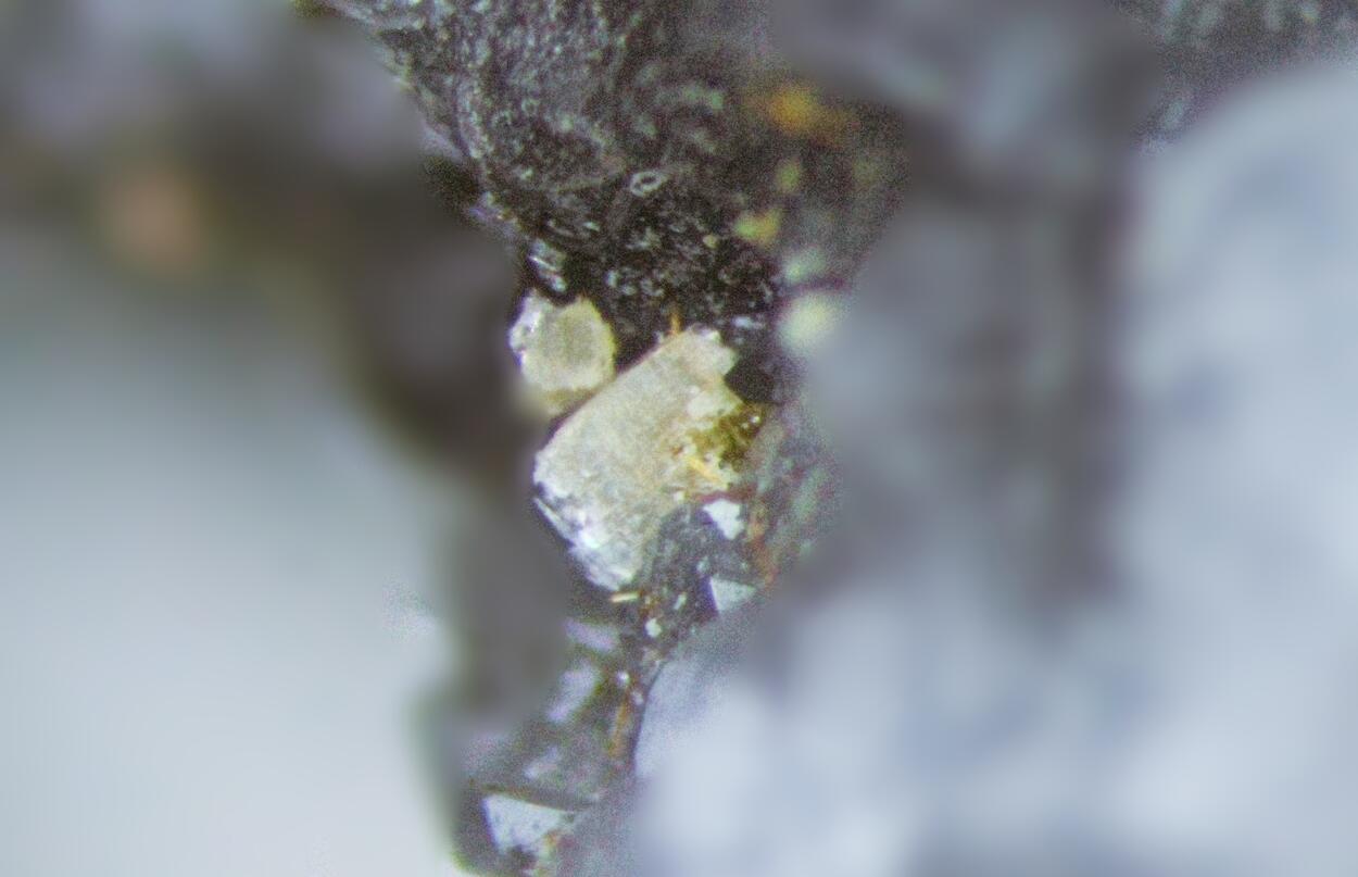 Sazhinite-(Ce) & Unnamed (MSH UK-86)