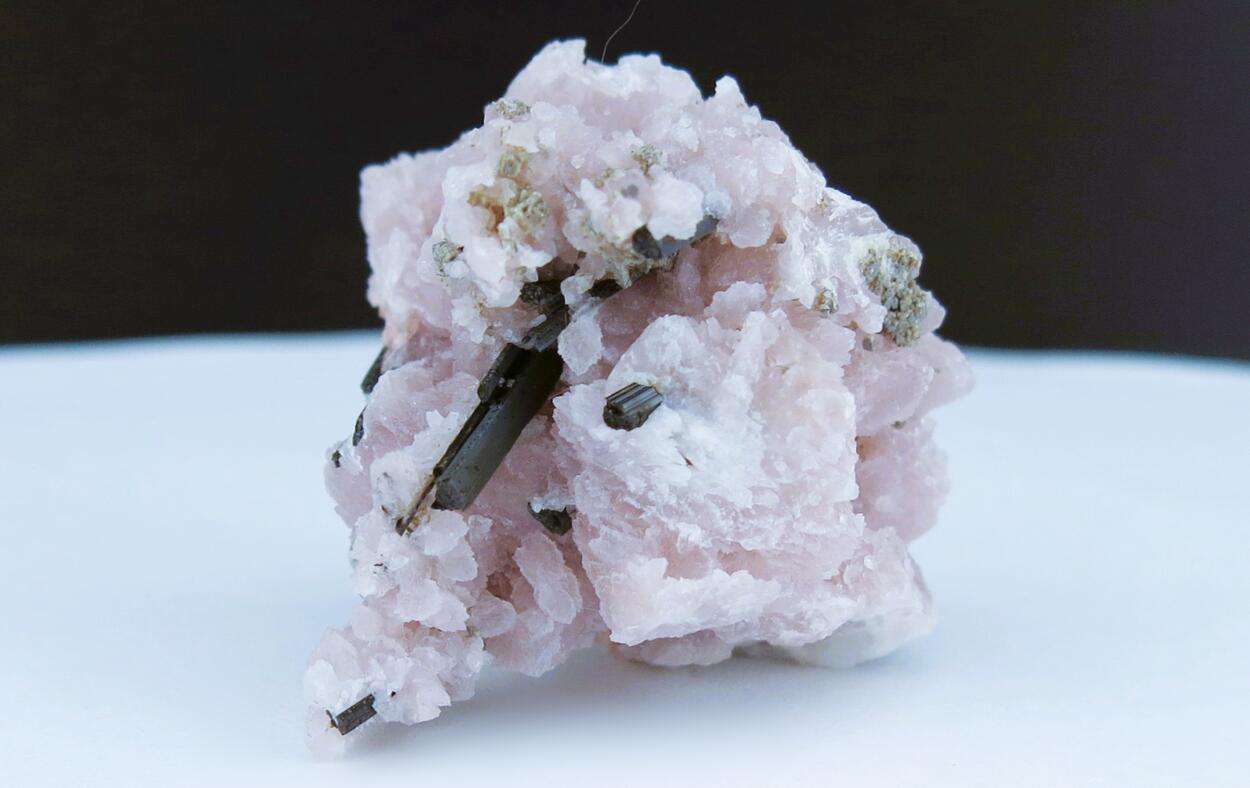 Albite Nenadkevichite & Epididymite