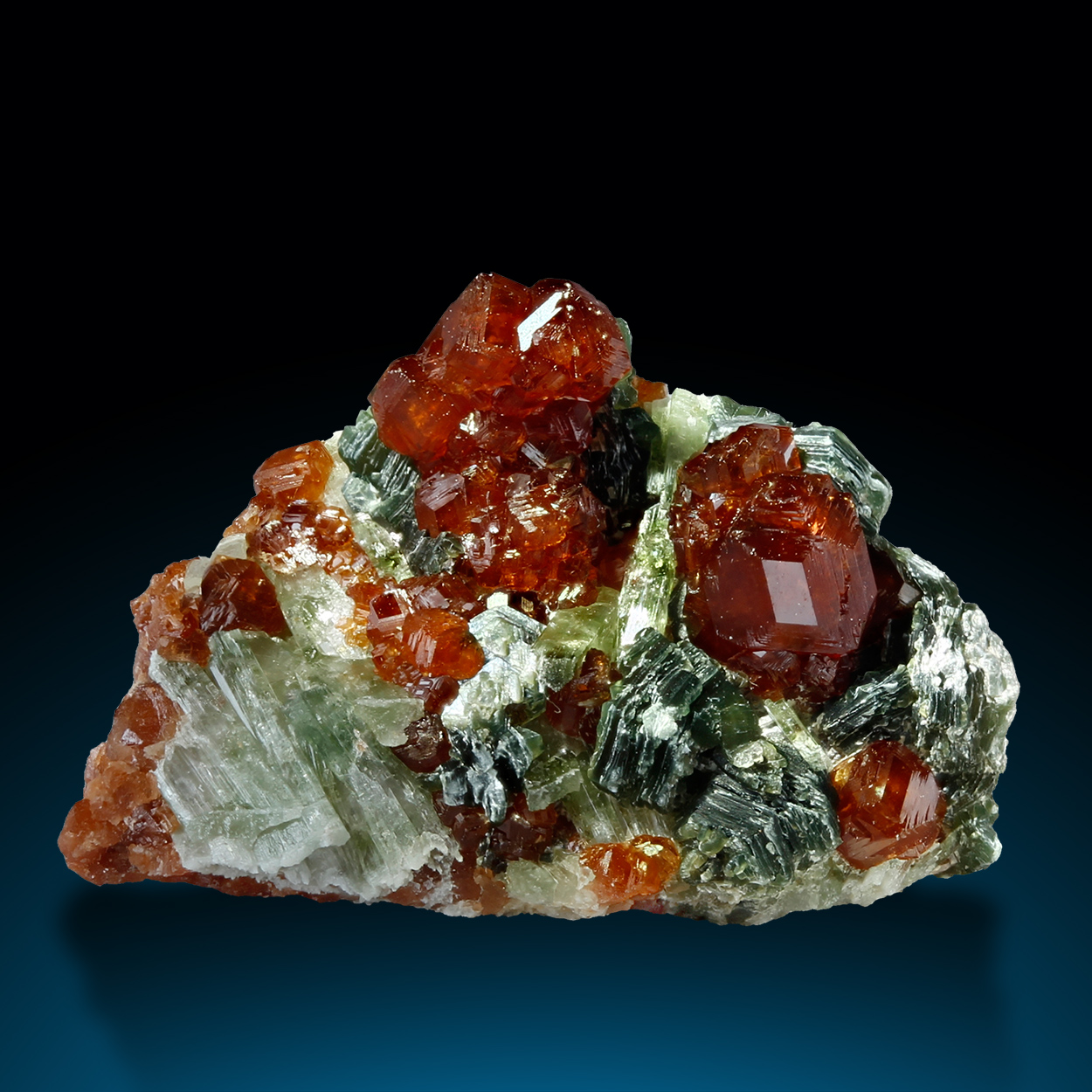 Garnet Var Hessonite & Diopside