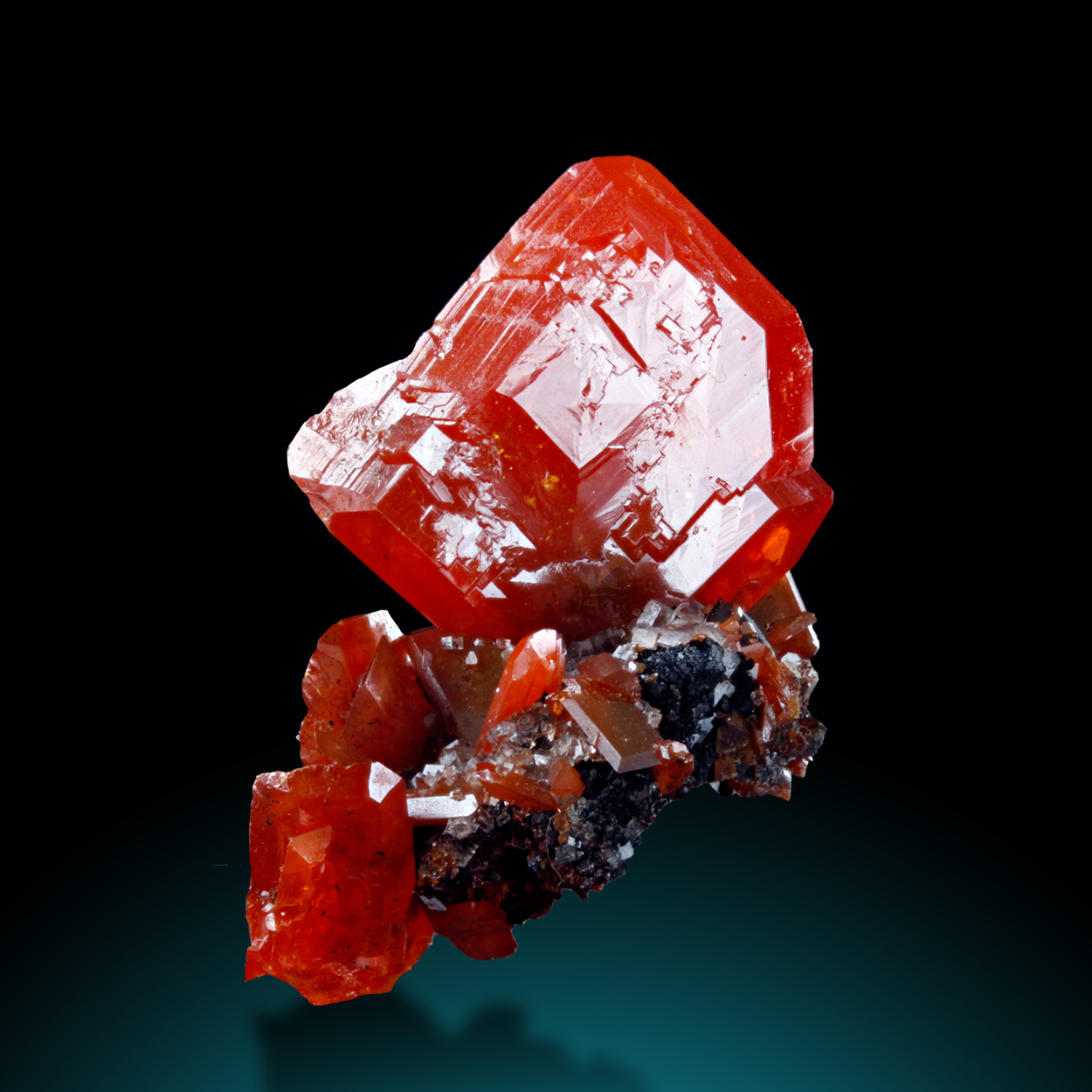 Wulfenite