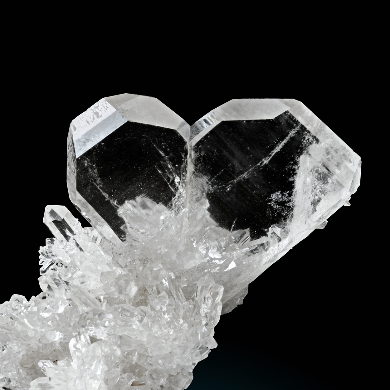 Quartz Var Japan Law