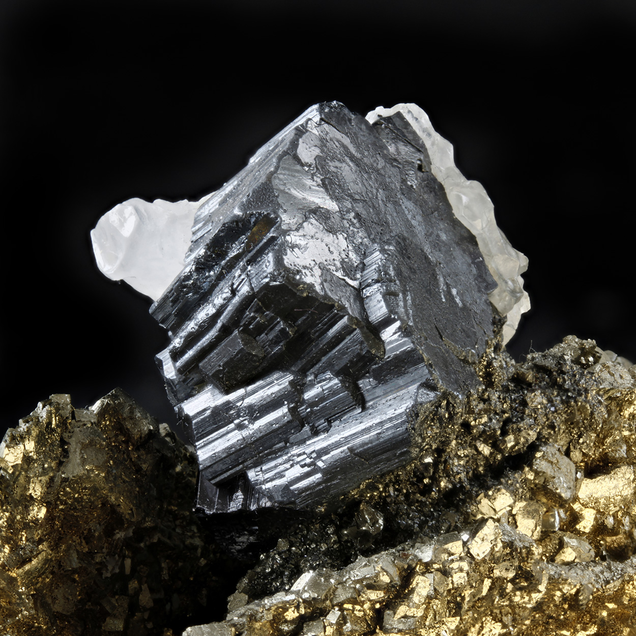 Bournonite Pyrite Psm Pyrrhotite Calcite & Sphalerite