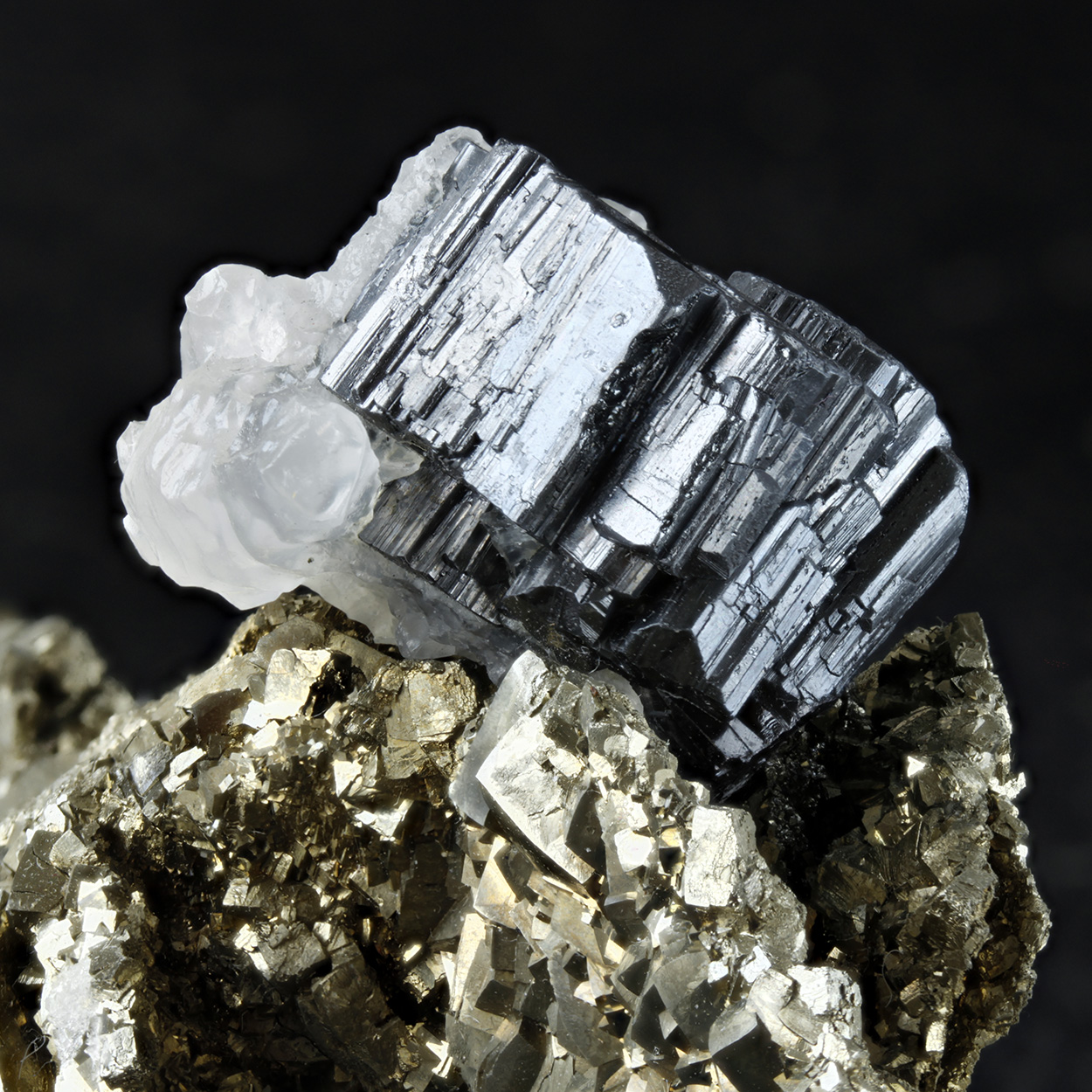 Bournonite Pyrite Psm Pyrrhotite Calcite & Sphalerite