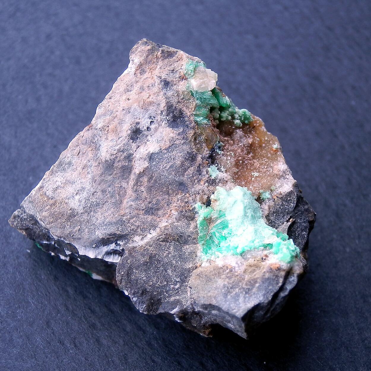 Annabergite