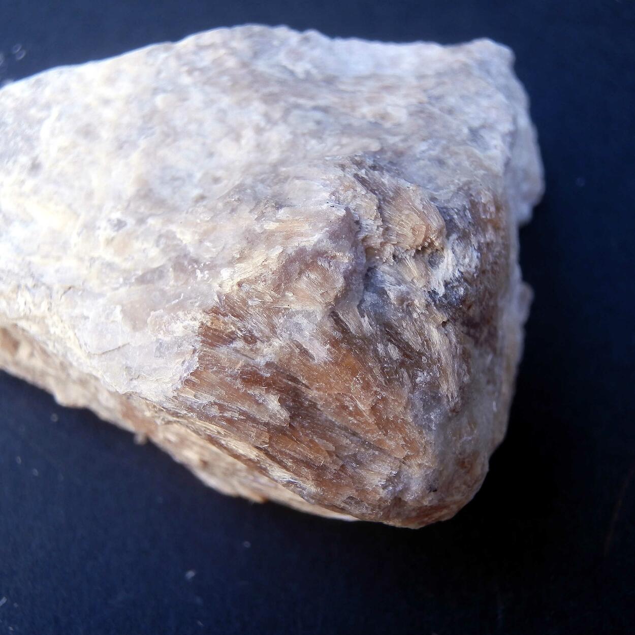 Tinaksite