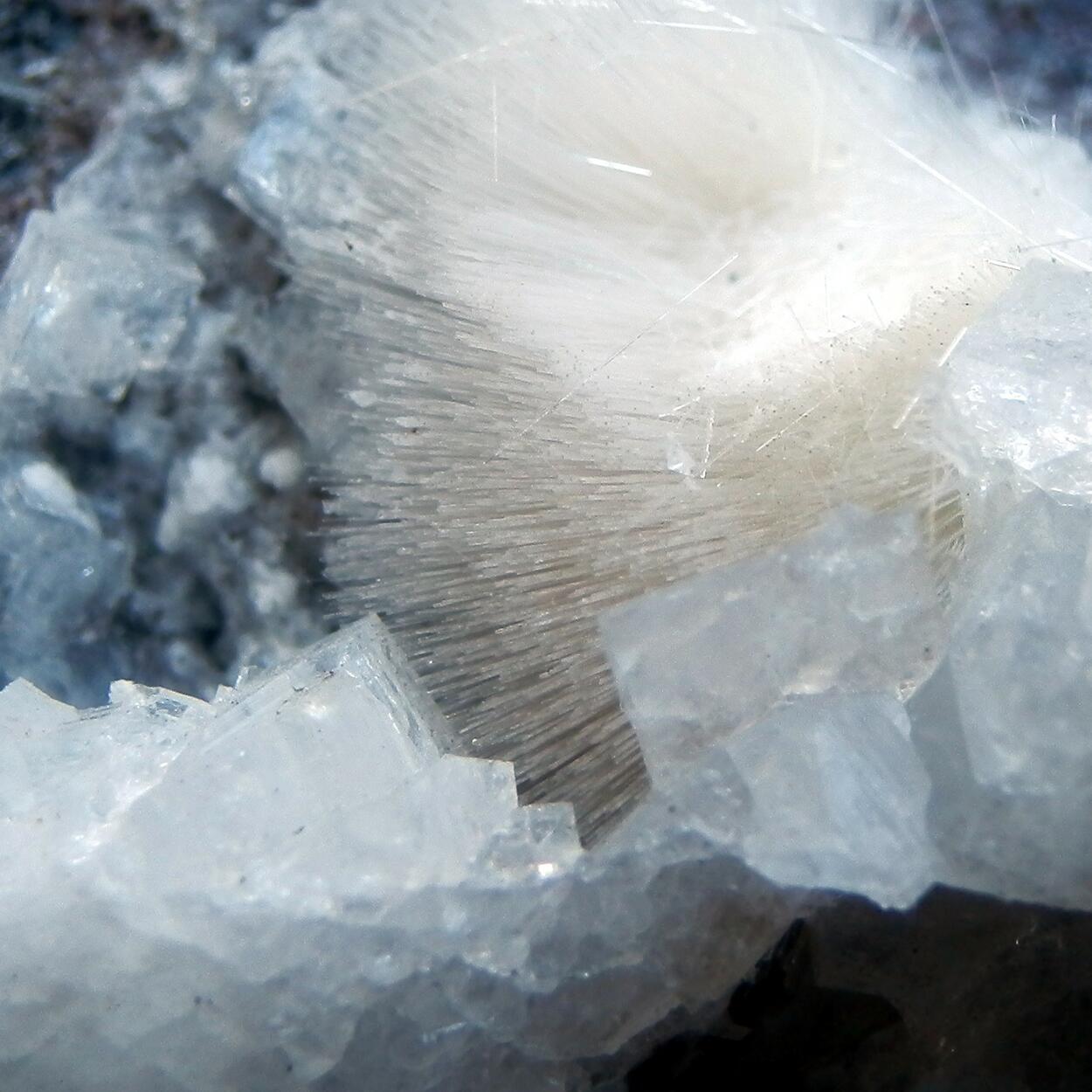 Mesolite & Chabazite