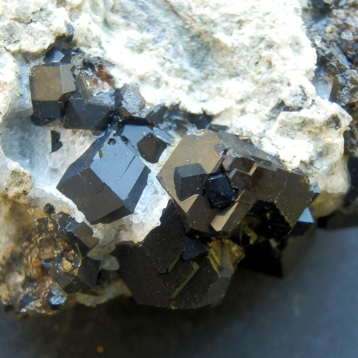 Andradite Var Melanite