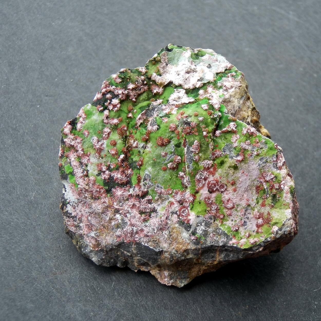 Erythrite & Conichalcite