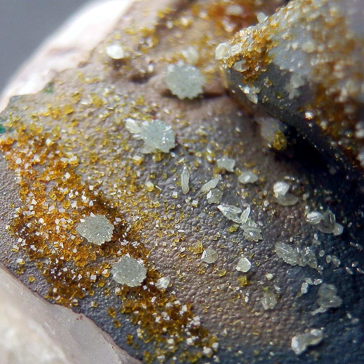 Scorodite & Bariopharmacosiderite