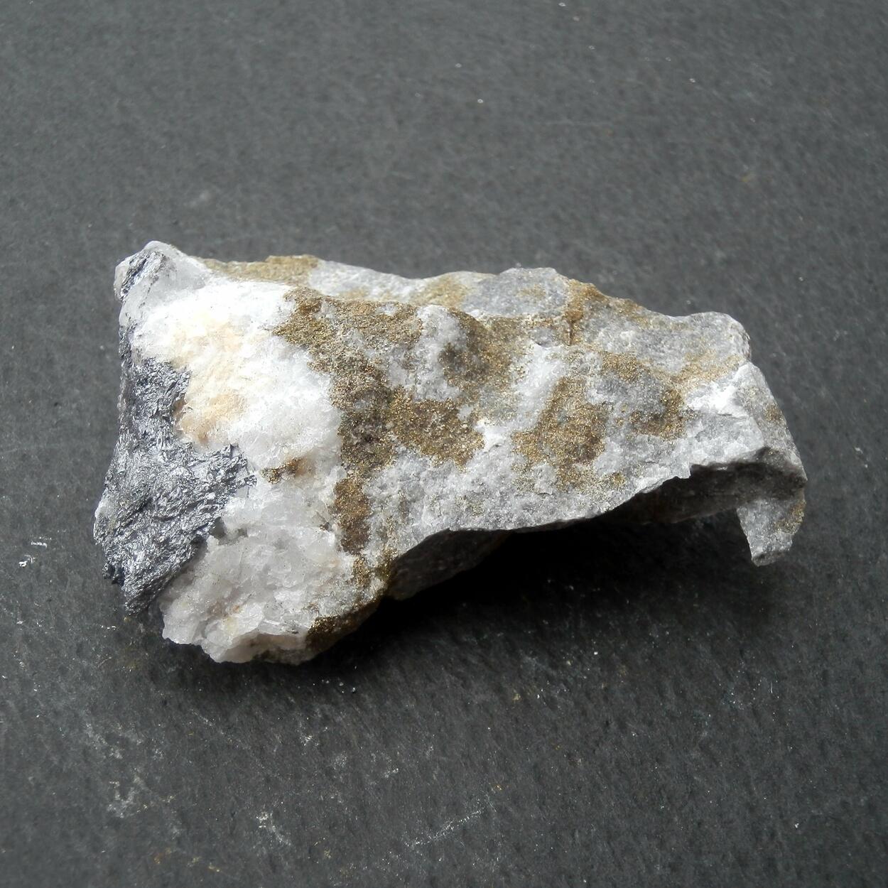 Protochabournéite
