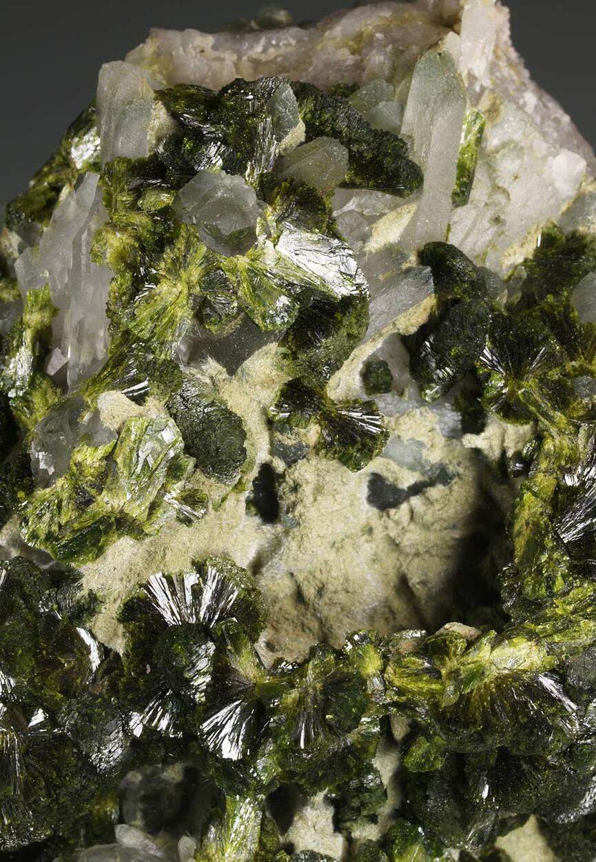 Epidote Quartz & Actinolite