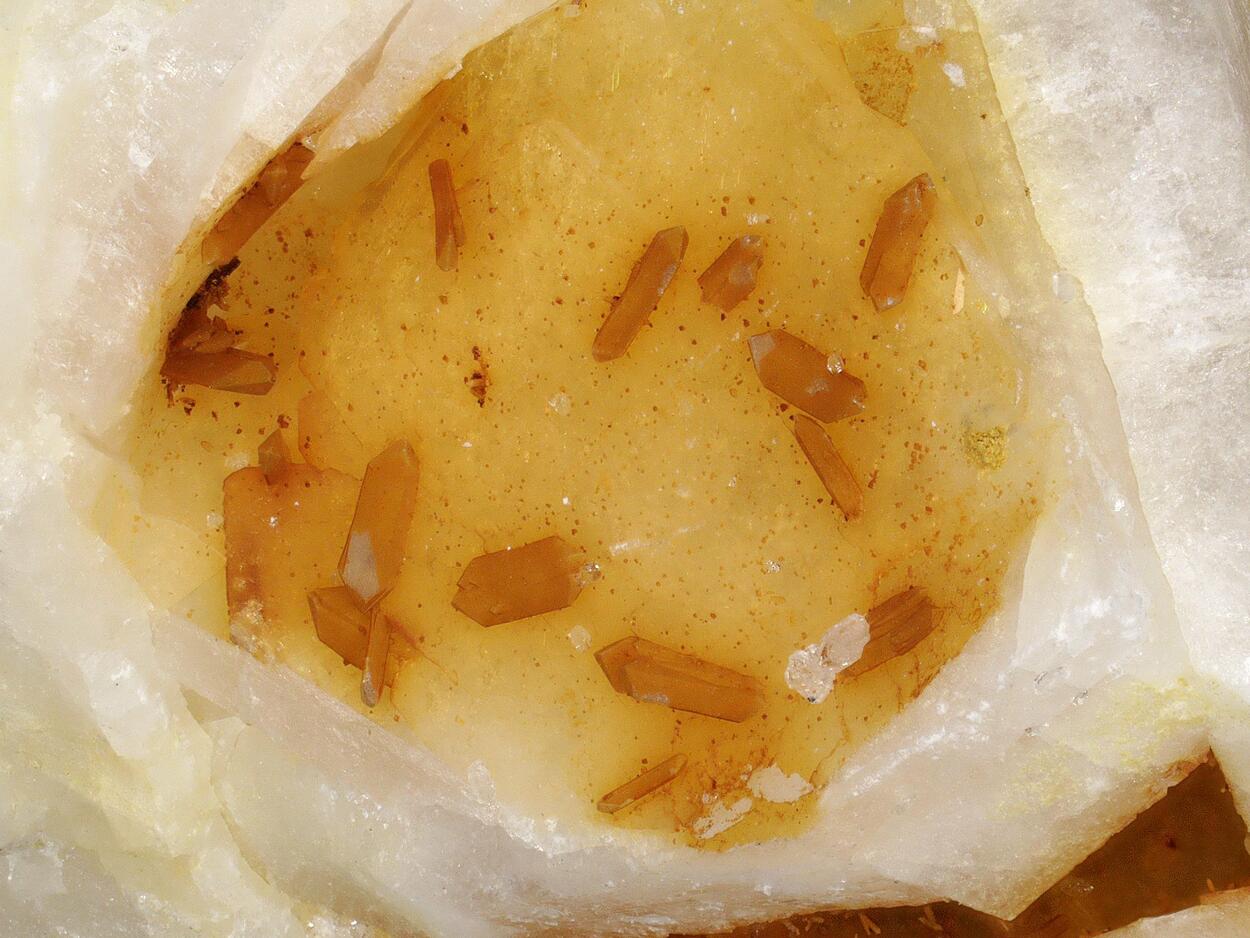 Scorodite & Ferrihydrite