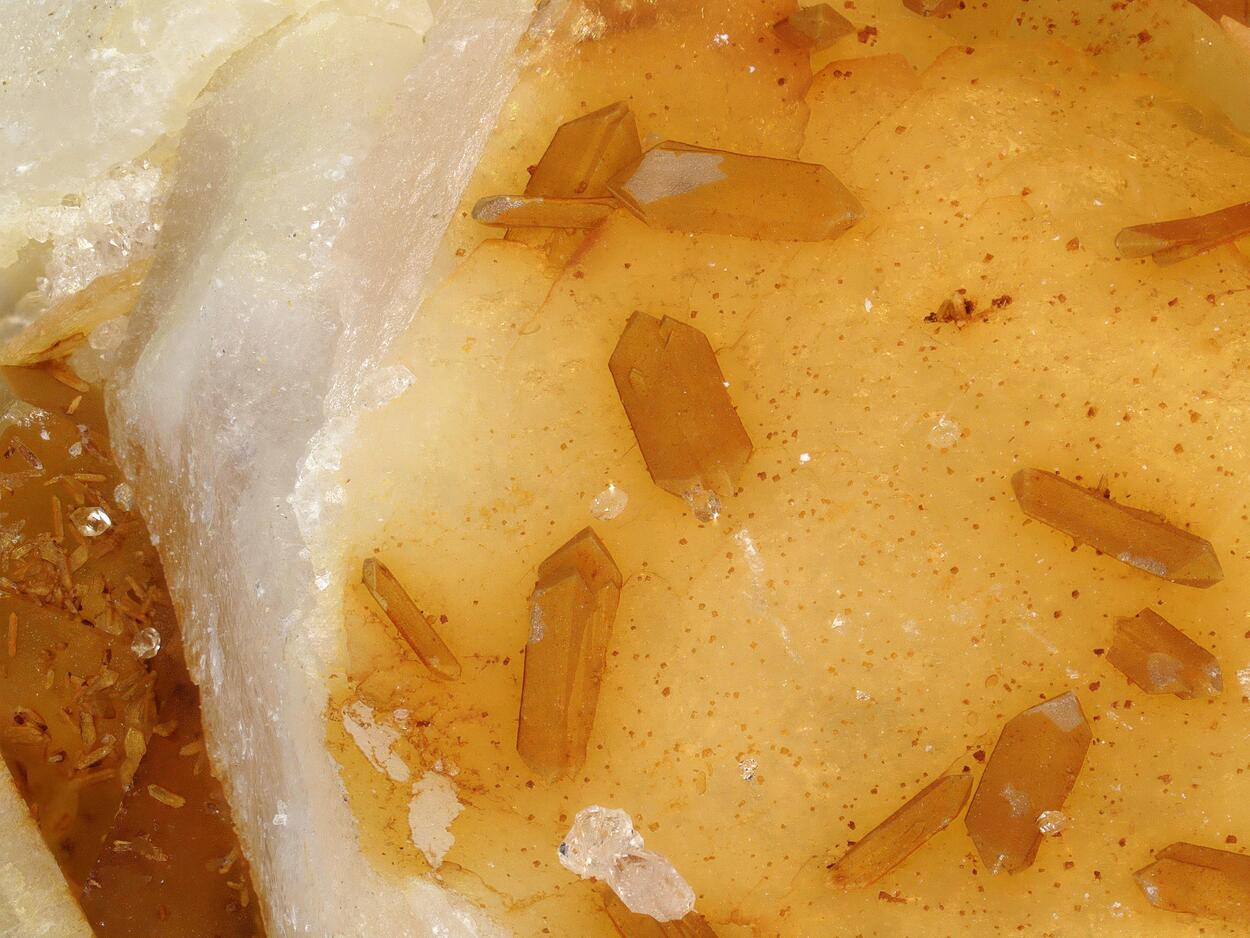 Scorodite & Ferrihydrite