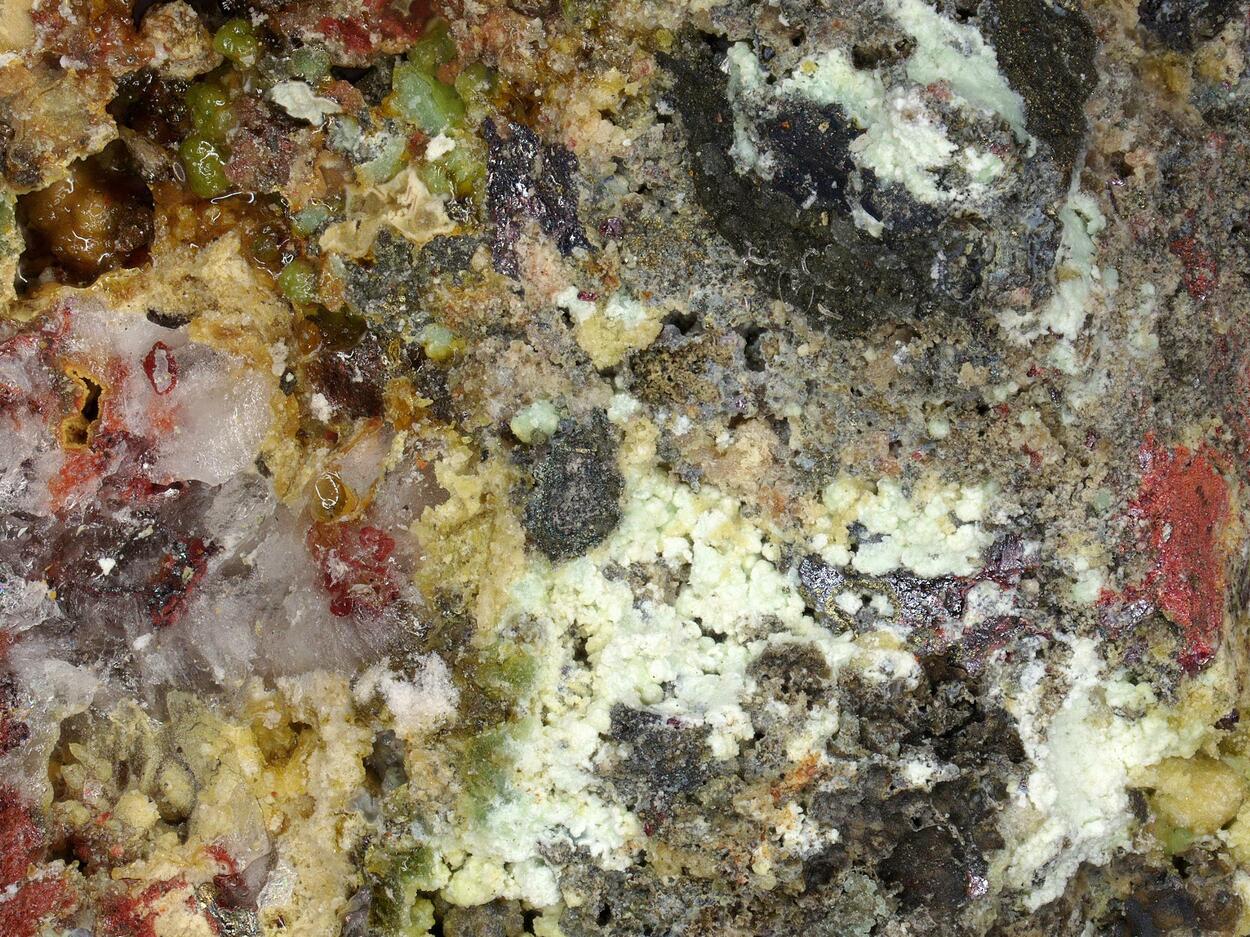 Krutovite & Proustite