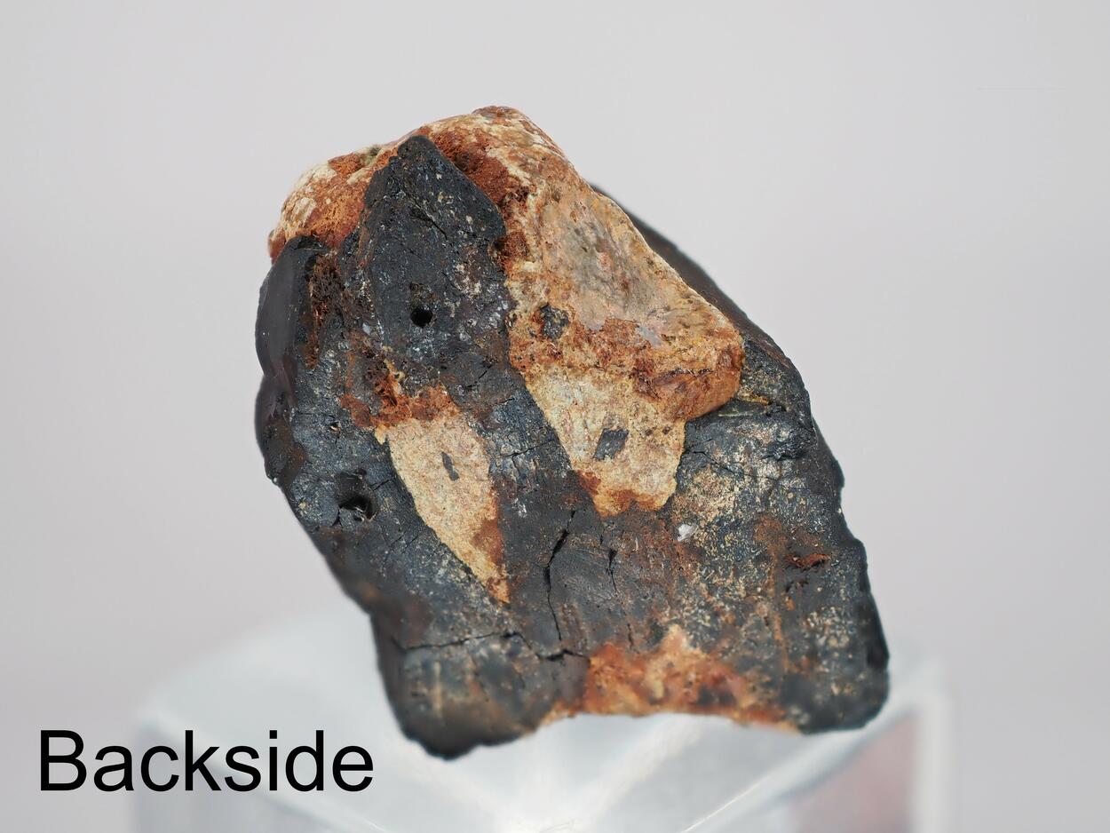 Samarskite-(Y) & Columbite-(Fe)