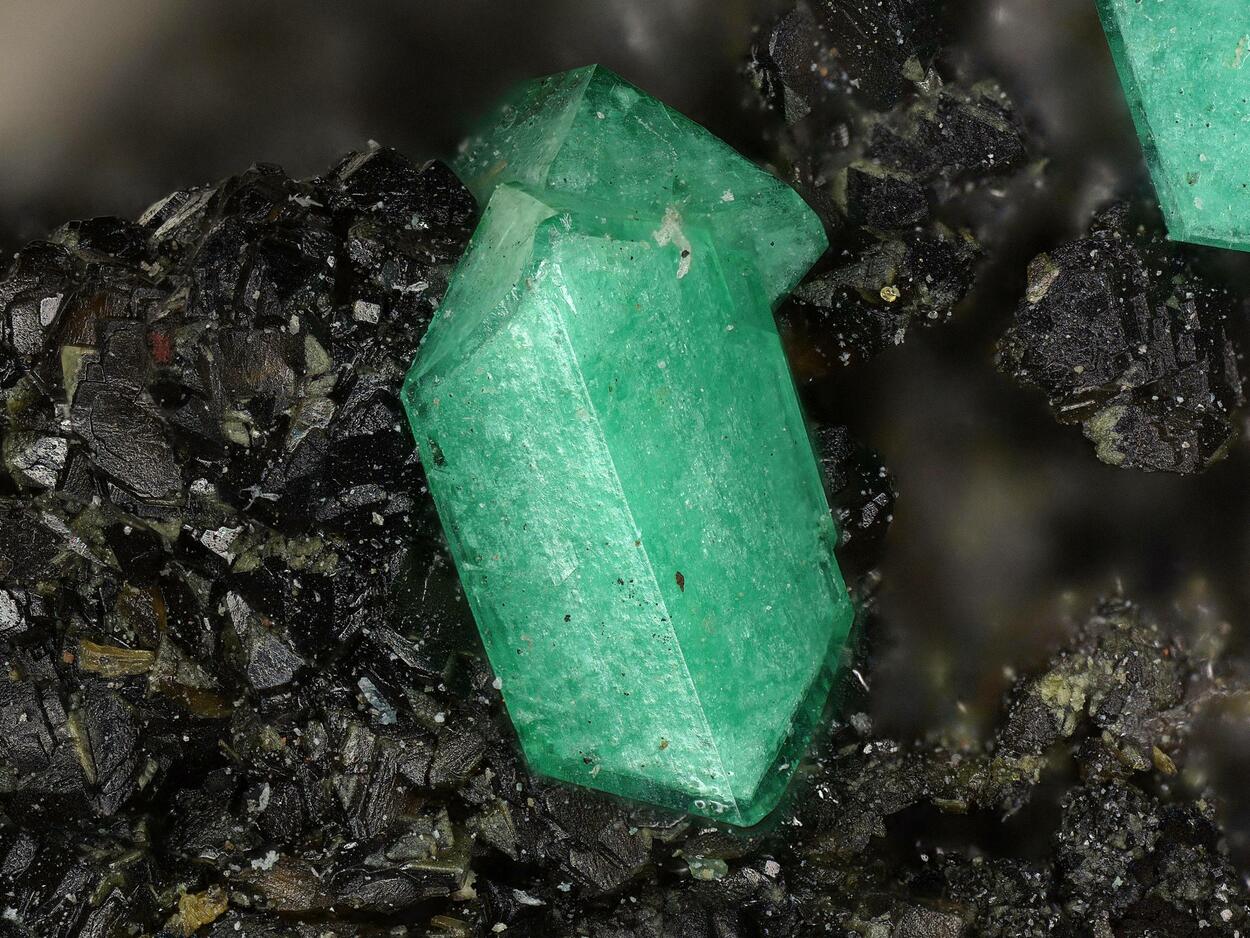 Zincolivenite