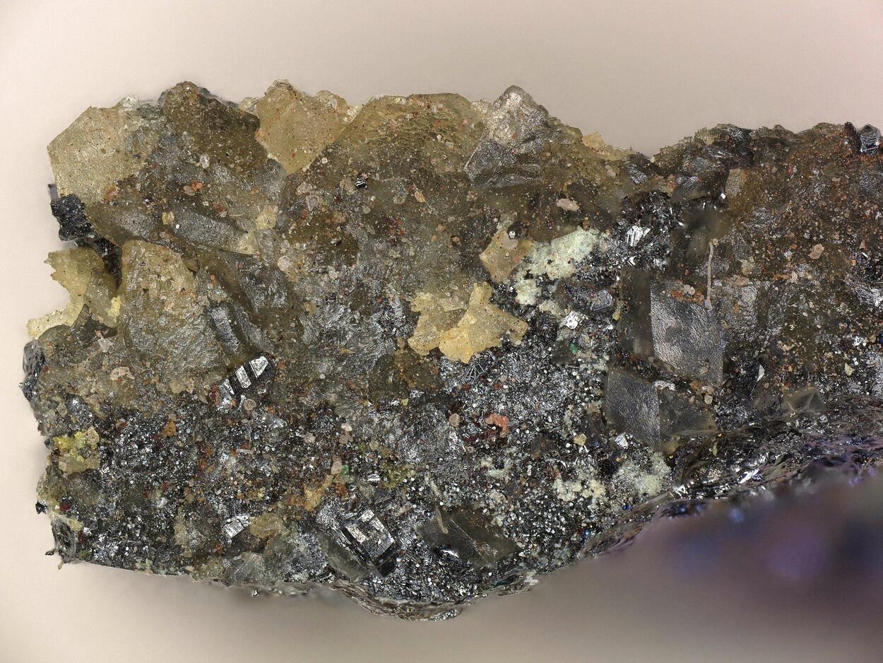 Zincostottite