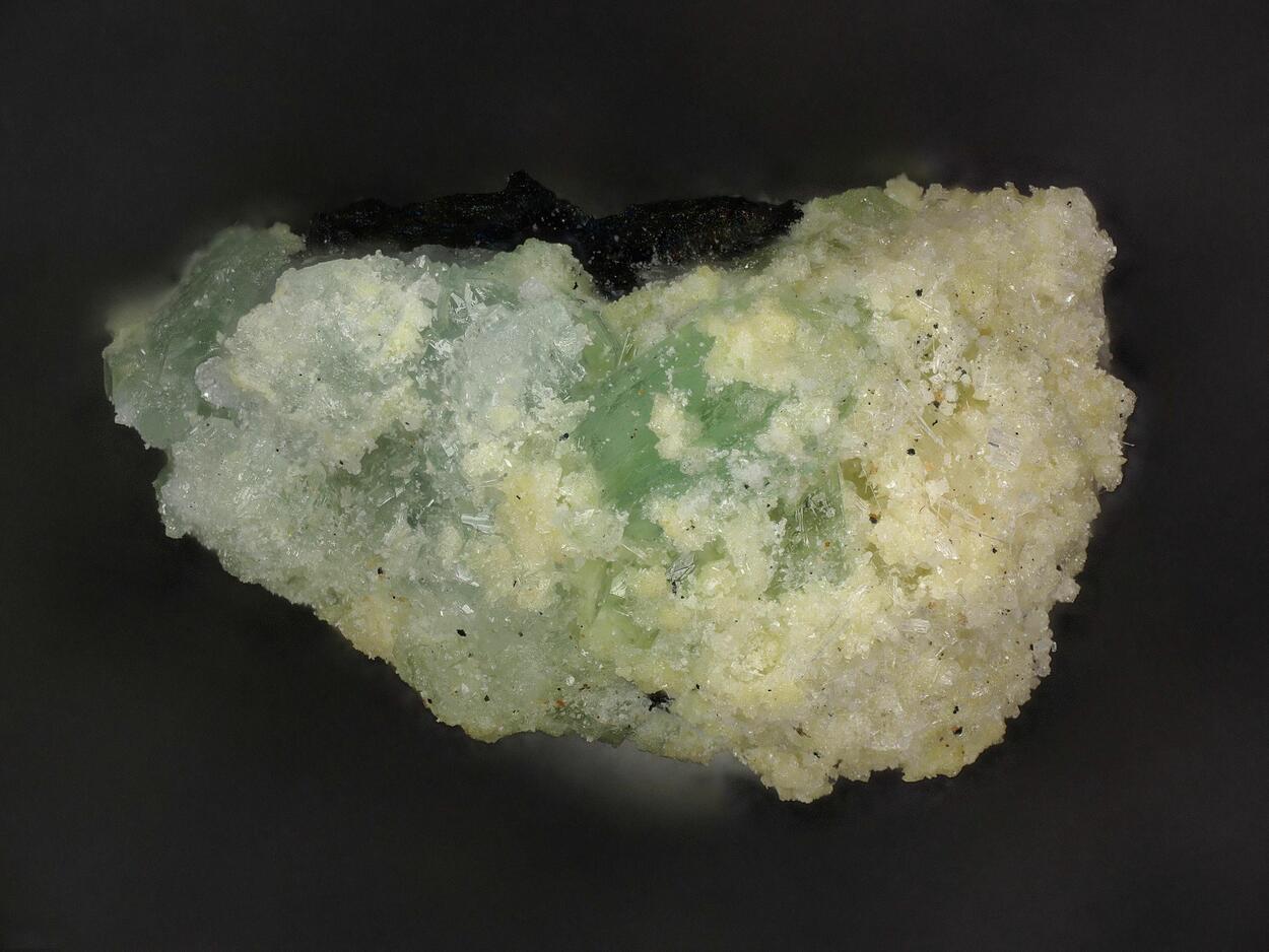 Helmutwinklerite