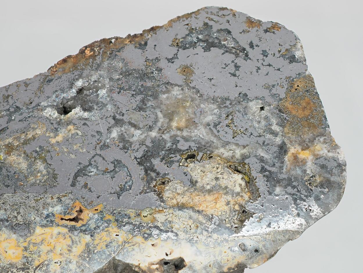 Skutterudite Safflorite Rammelsbergite & Bismuth