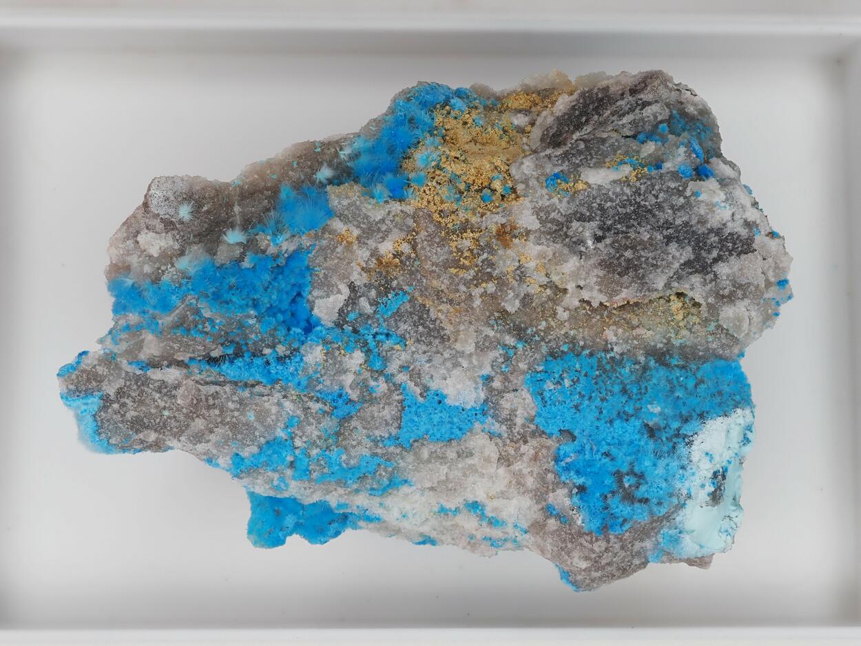 Carbonatecyanotrichite