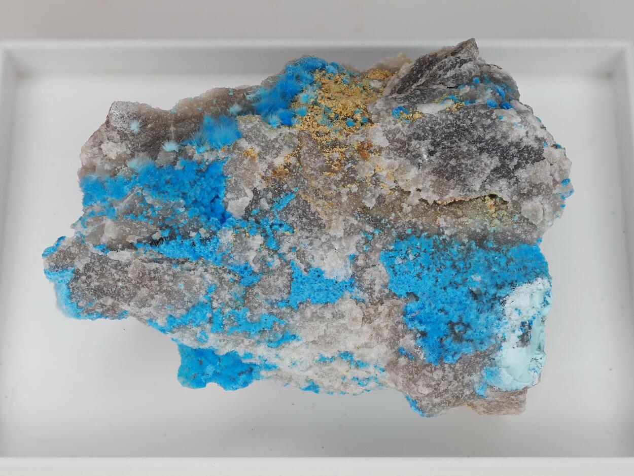 Carbonatecyanotrichite