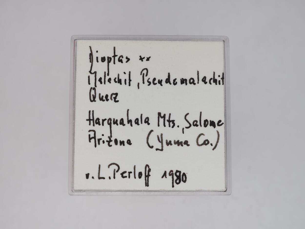 Dioptase & Malachite