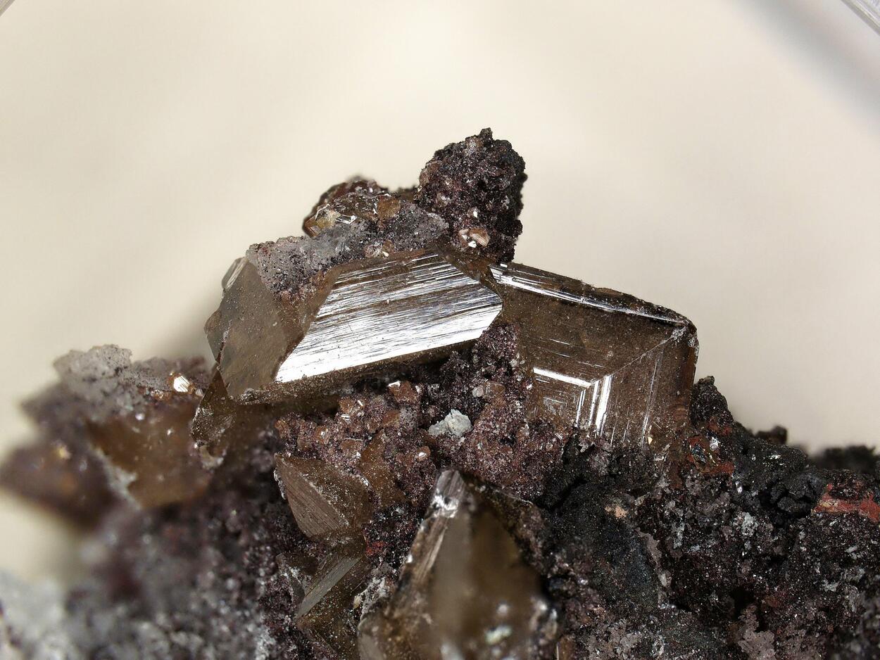 Wulfenite & Phlogopite