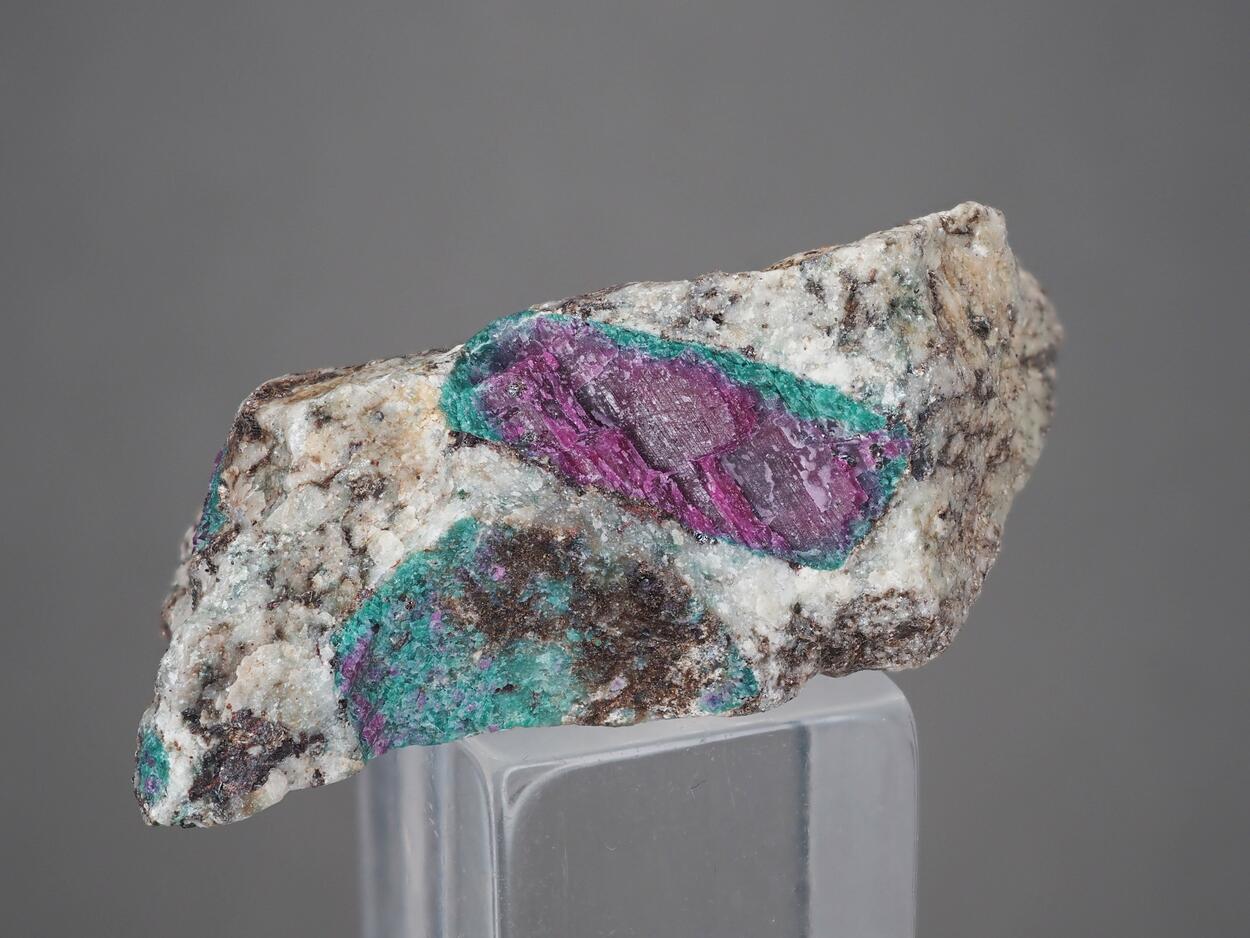 Ruby & Chromium Montmorillonite