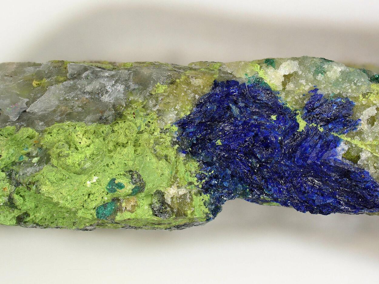 Stibiosegnitite & Azurite