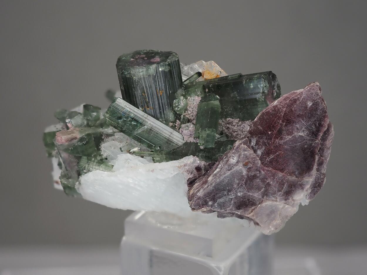Tourmaline With Cleavelandite & Muscovite