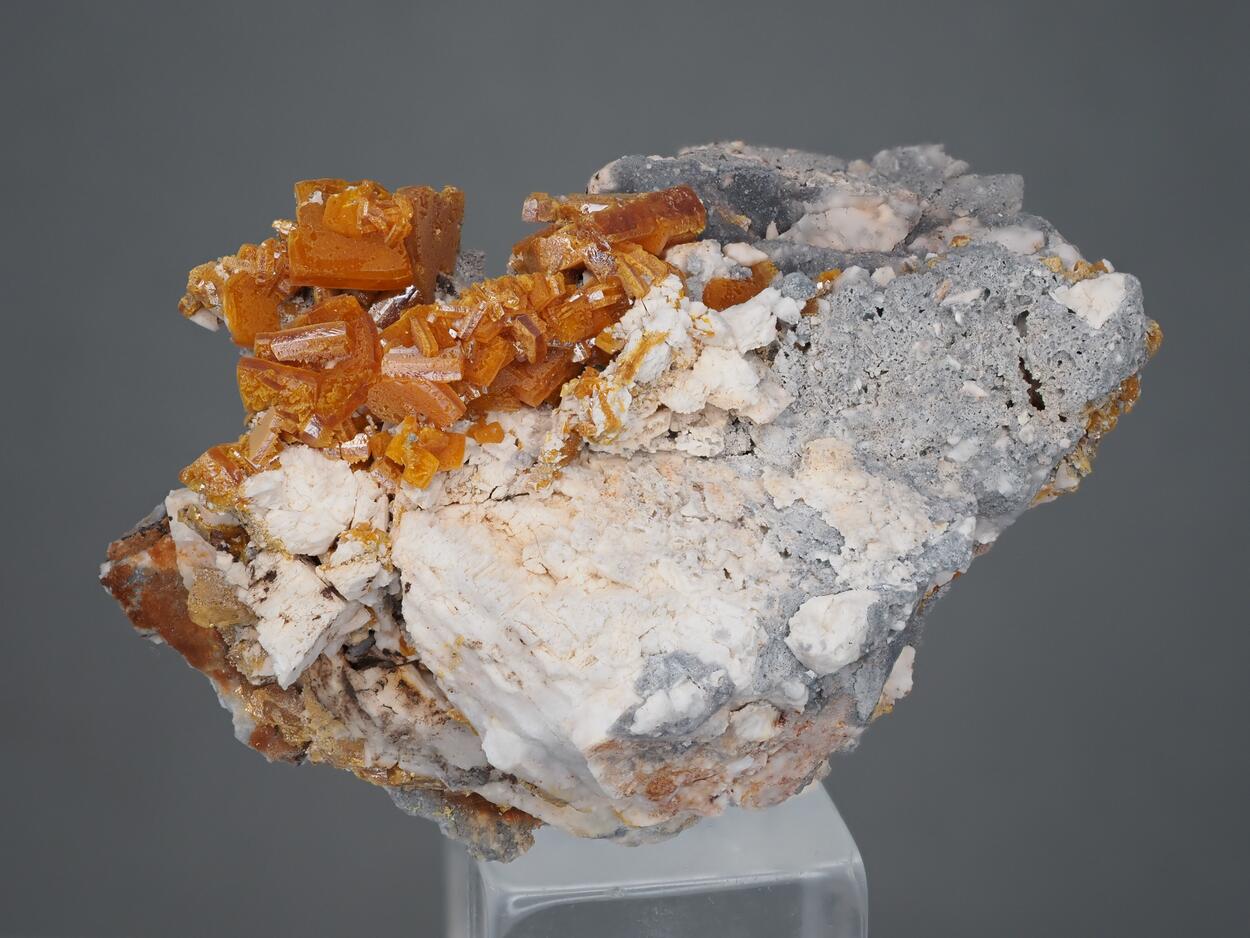 Wulfenite
