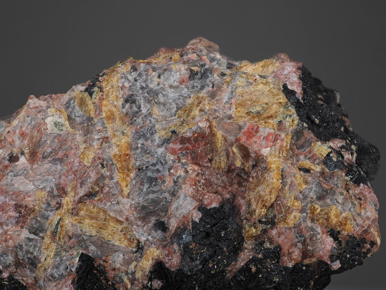 Wöhlerite