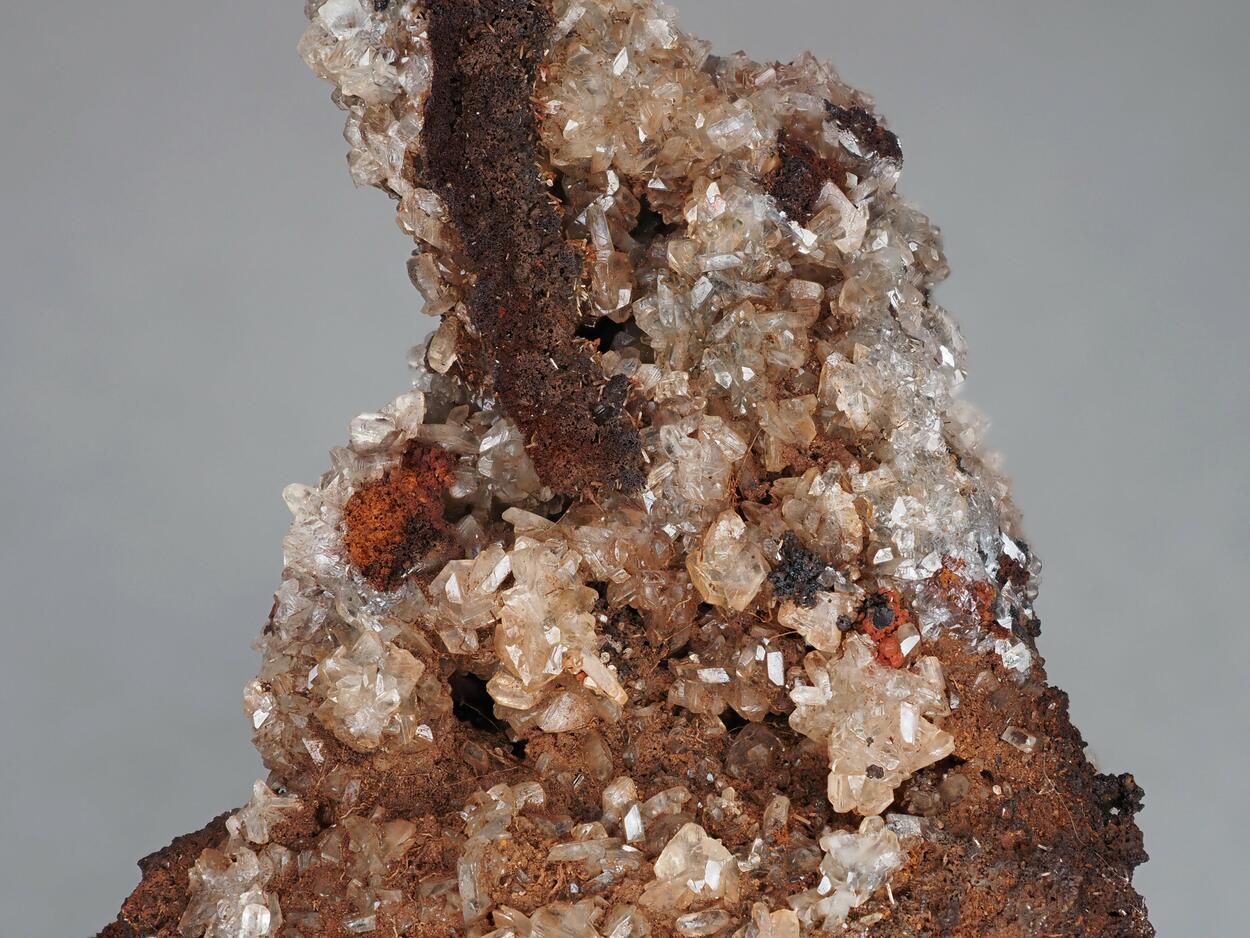Tarbuttite