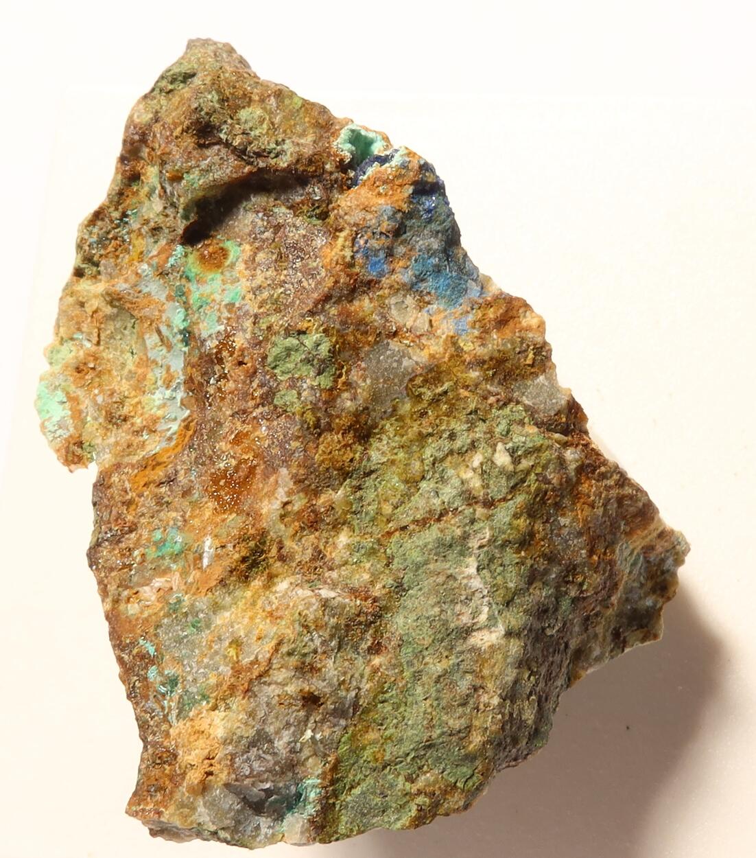 Bariopharmacosiderite & Chenevixite