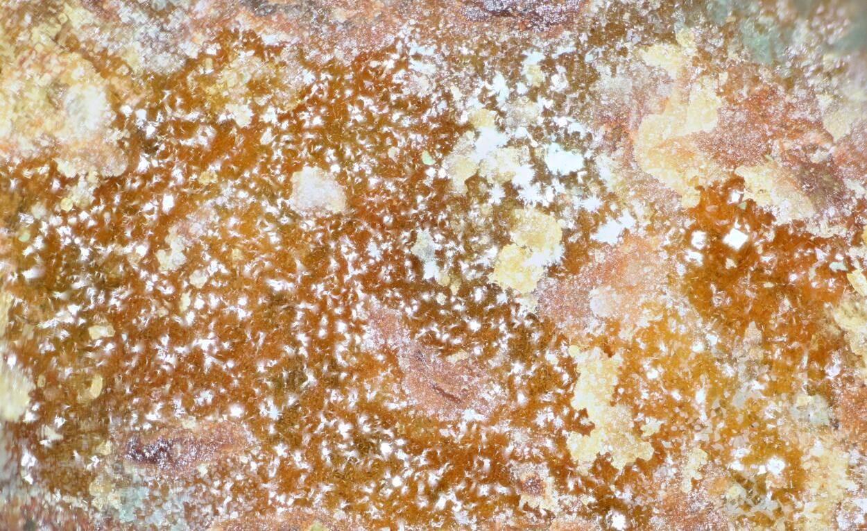 Bariopharmacosiderite & Chenevixite