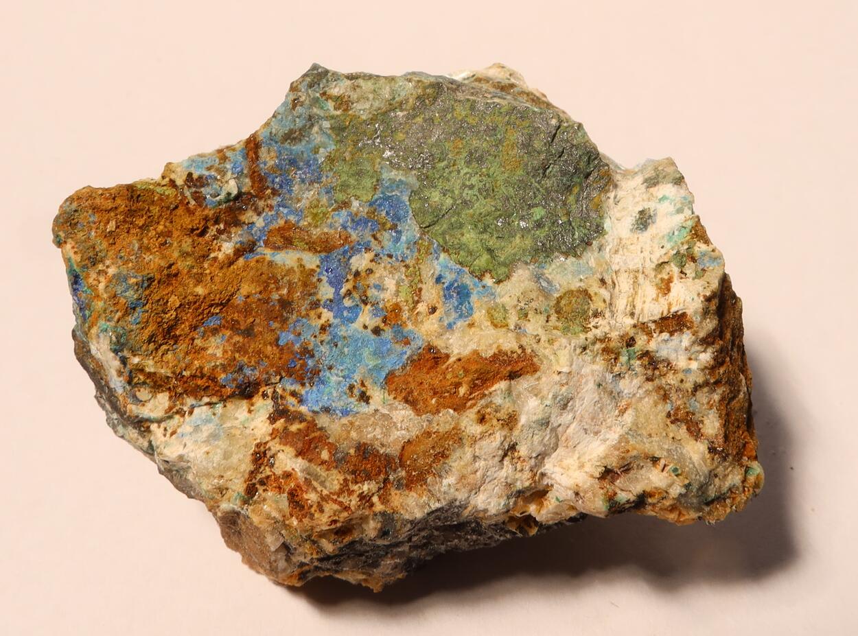 Chenevixite