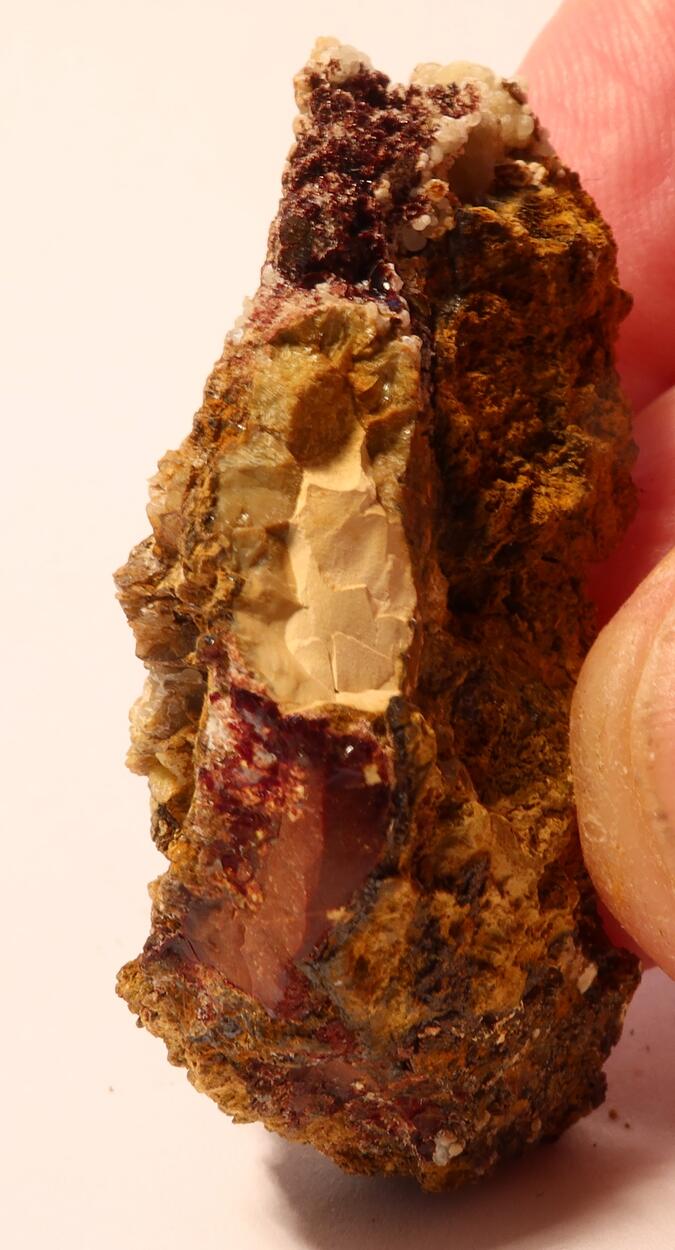 Delvauxite Tinticite & Calcioferrite