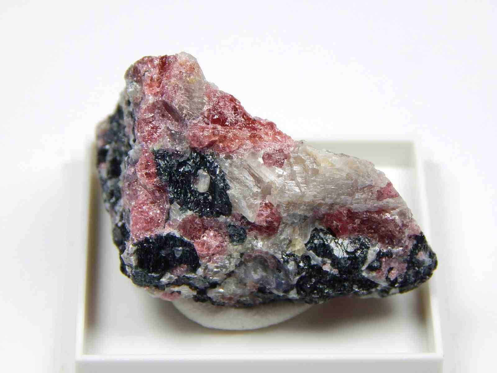 Agrellite Eudialyte & Aegirine