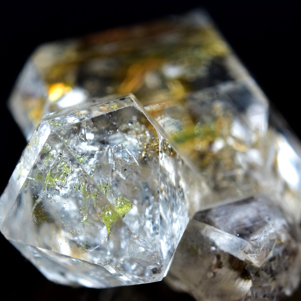 Quartz With Petroleum